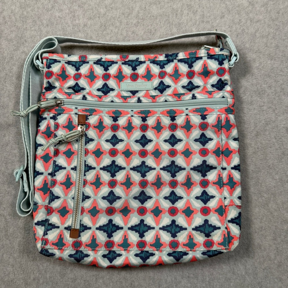 Vera Bradley Hipster Crossbody Purse 2017 Aqua Blue Medallion Charger Pocket